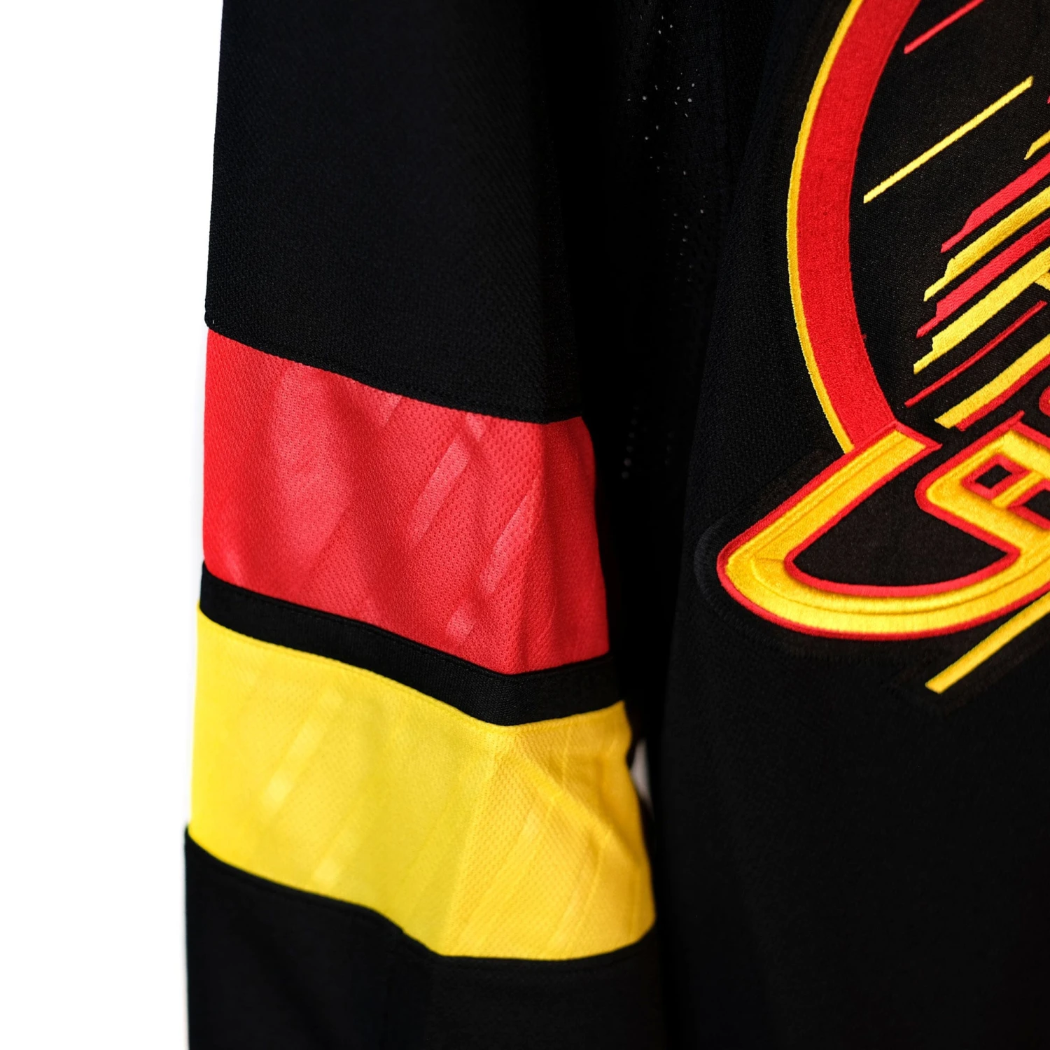 Vancouver Canucks Third Skate Adidas PrimeGreen Senior Jersey - Elias Pettersson - Image 6