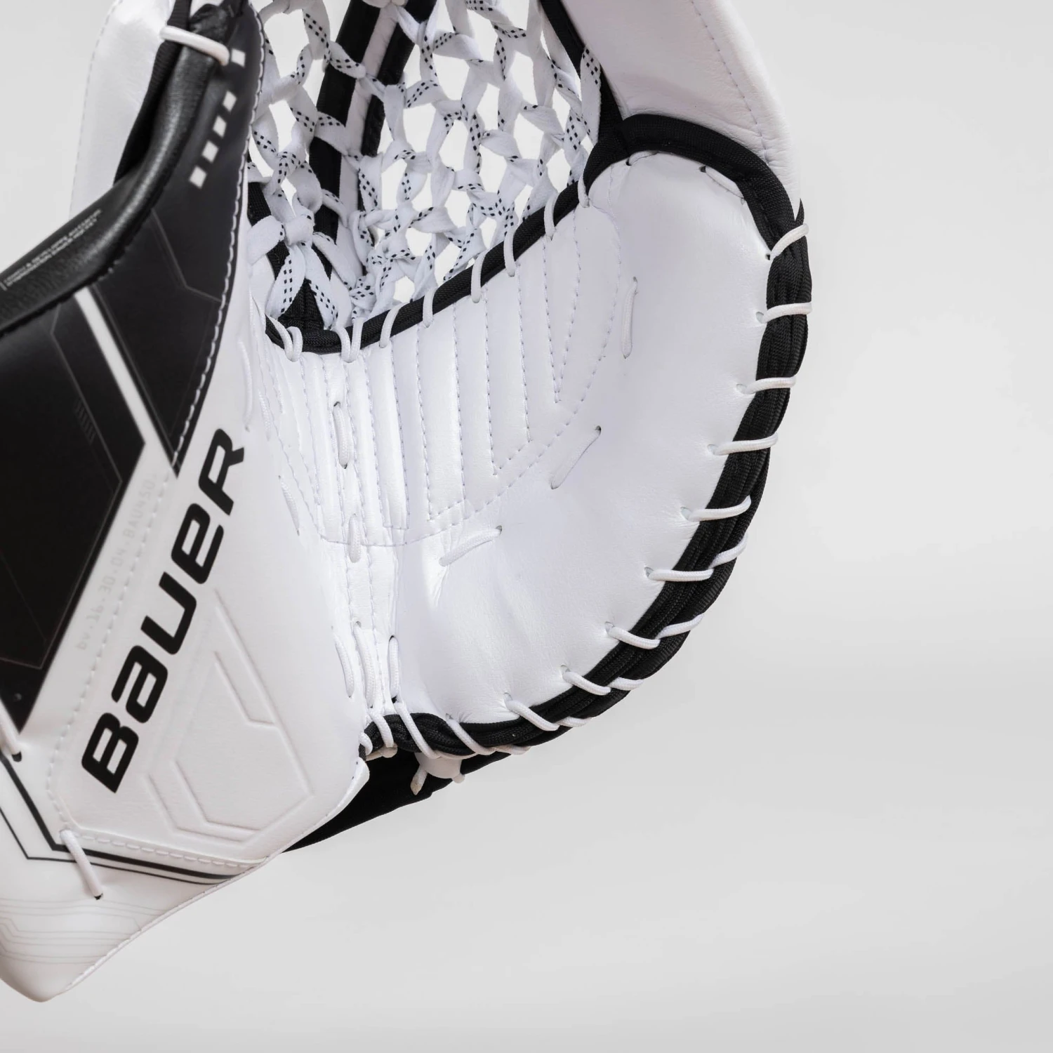 Bauer Supreme Mach Senior Goalie Catcher - Image 6