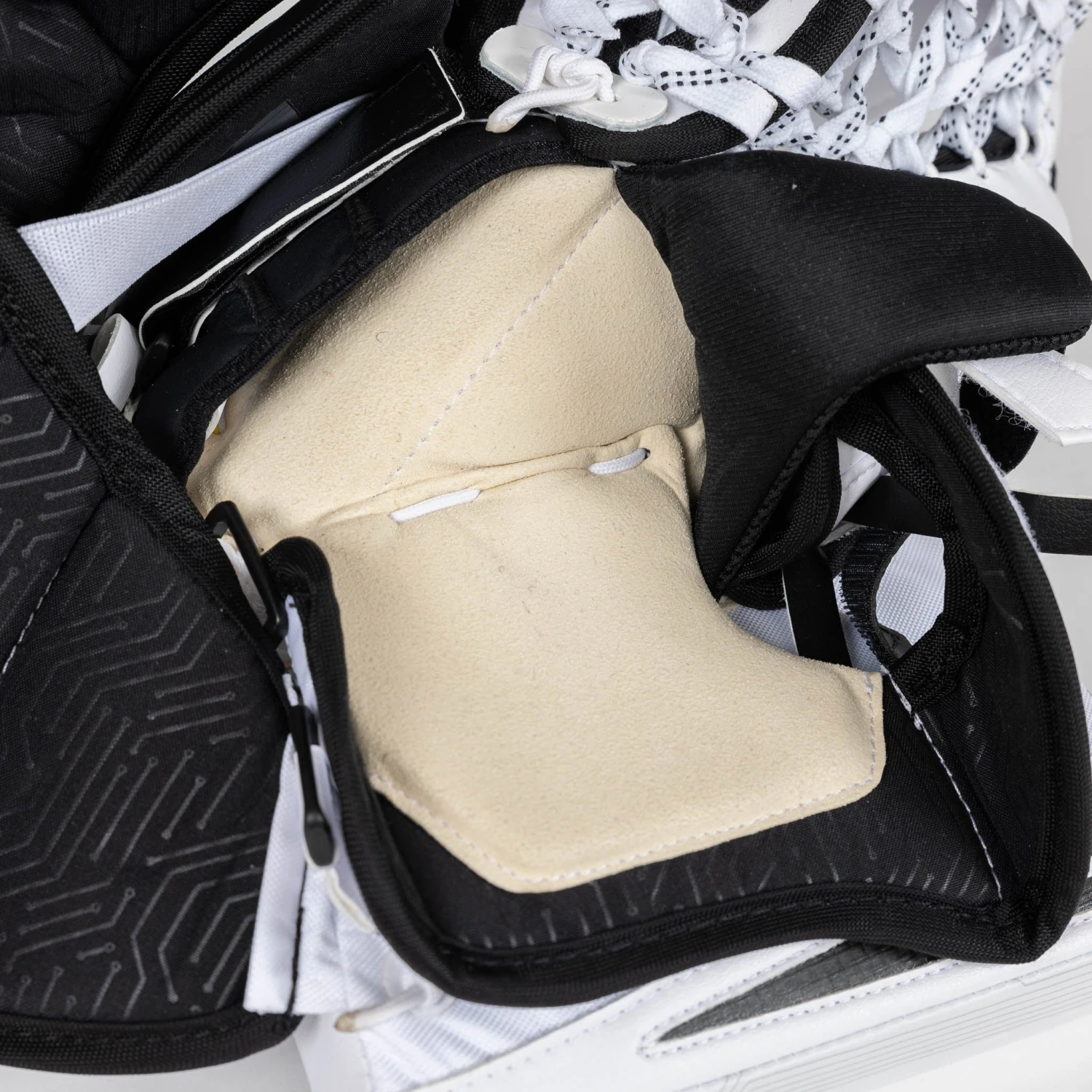 Bauer Supreme Mach Senior Goalie Catcher - Image 10