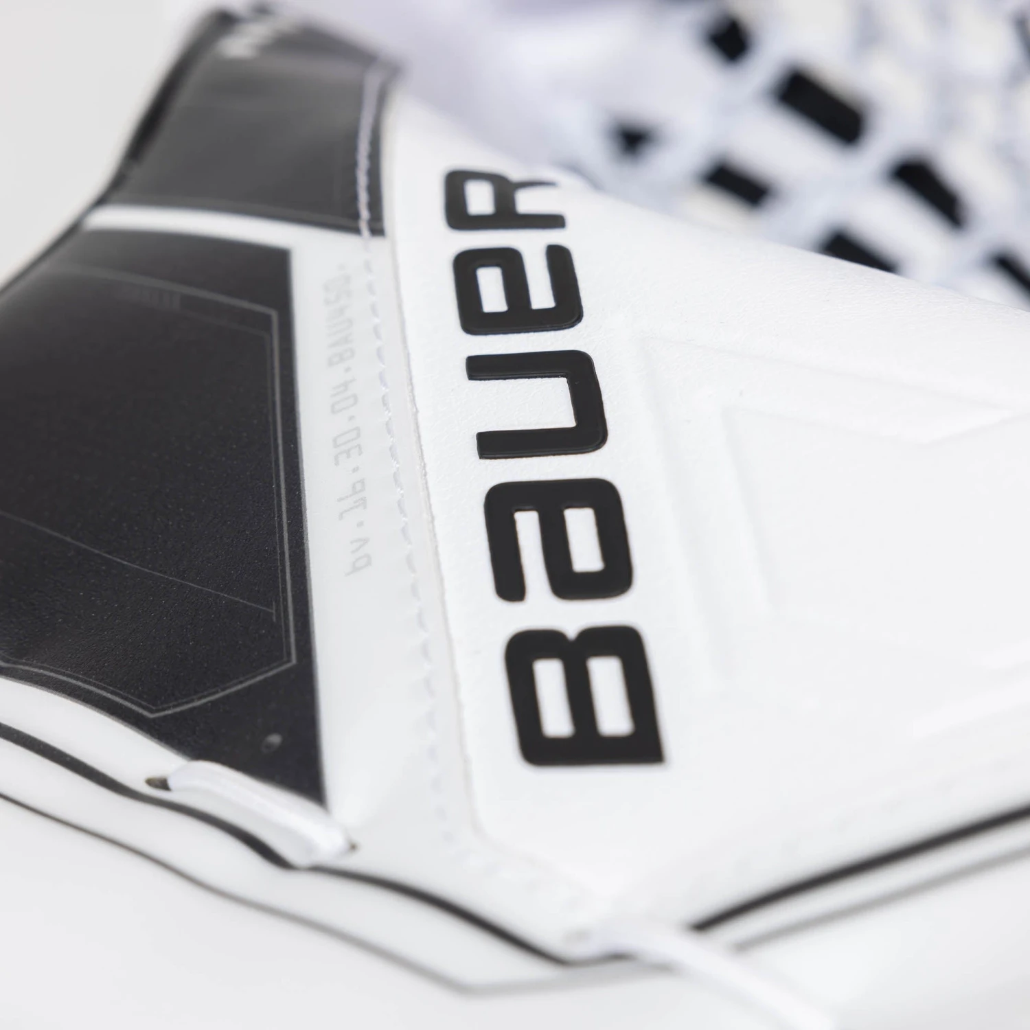 Bauer Supreme Mach Senior Goalie Catcher - Image 13